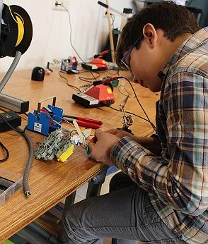 Open Lab Junior